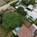 Los Abuelos